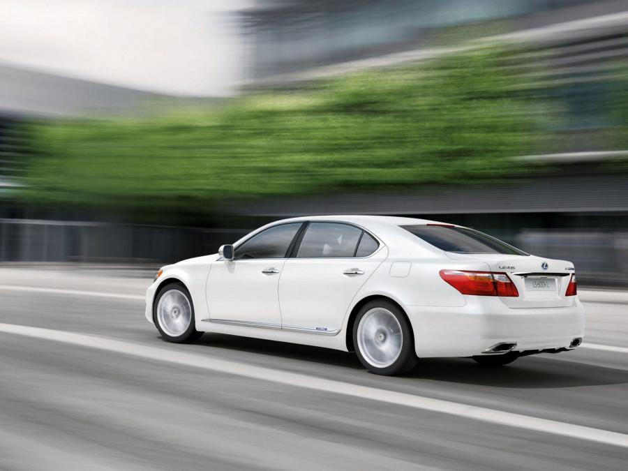 Lexus LS600h L 2009 года  (EU) (фото 3 из 4)